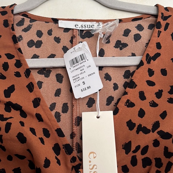 Windsor Animal Print Blouse Longsleeve Top - Picture 3 of 4